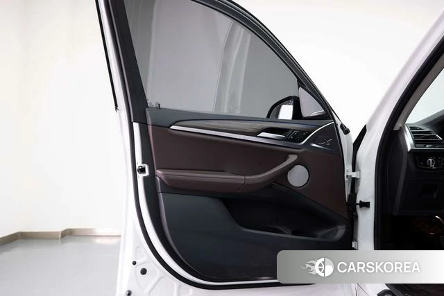 BMW X3 id 4328851 из Китая 15