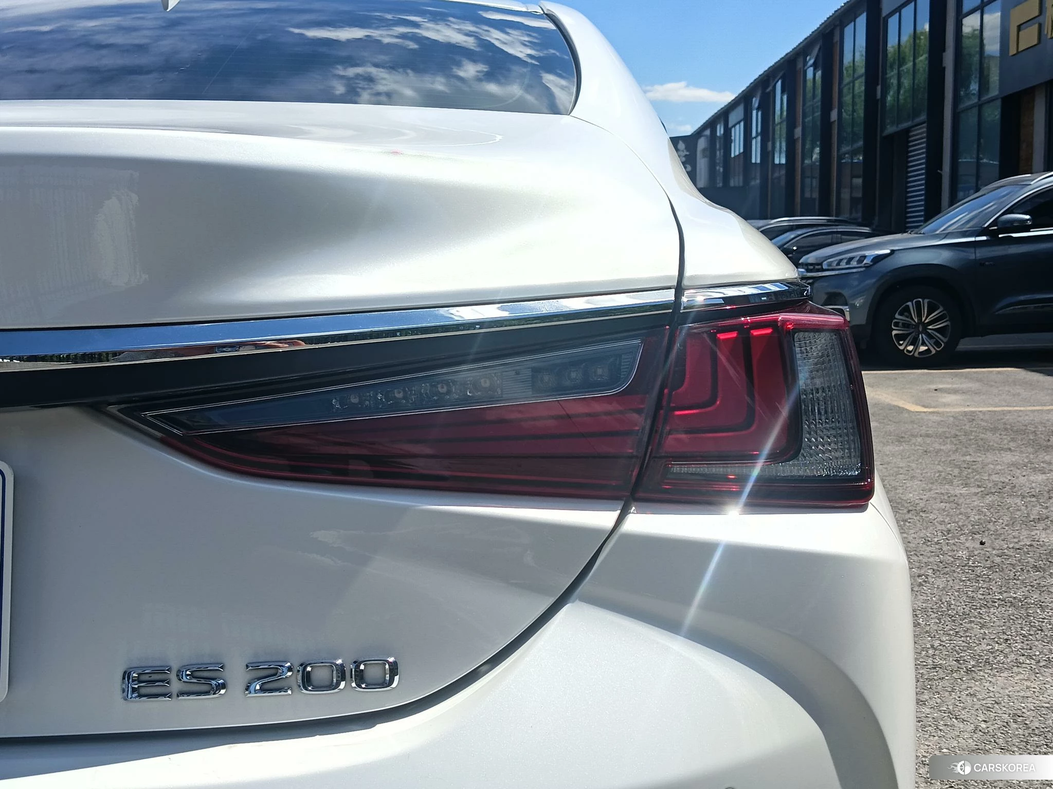 Lexus ES id 4420309 из Китая 15