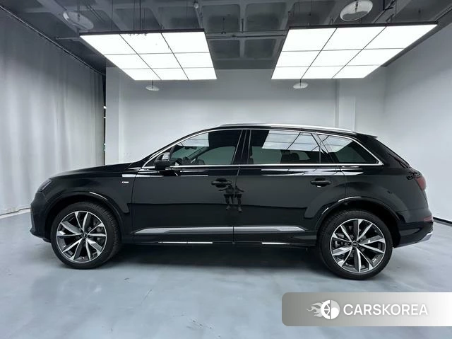 Audi Q7 id 4367519 из Китая 15