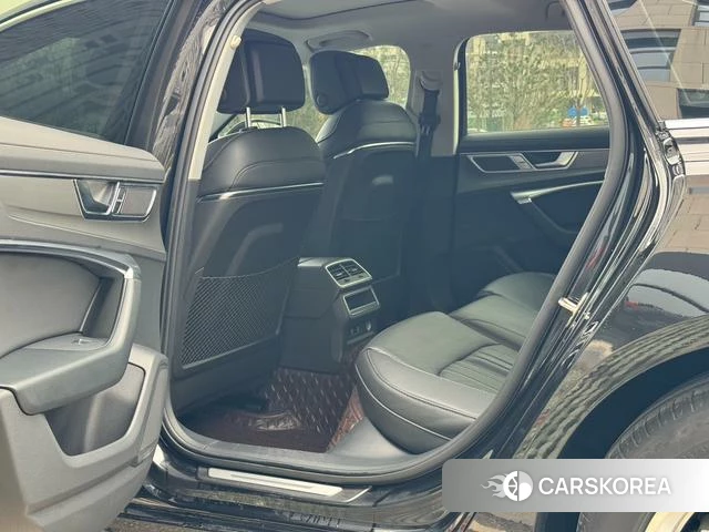 Audi A6L id 4260788 из Китая 15
