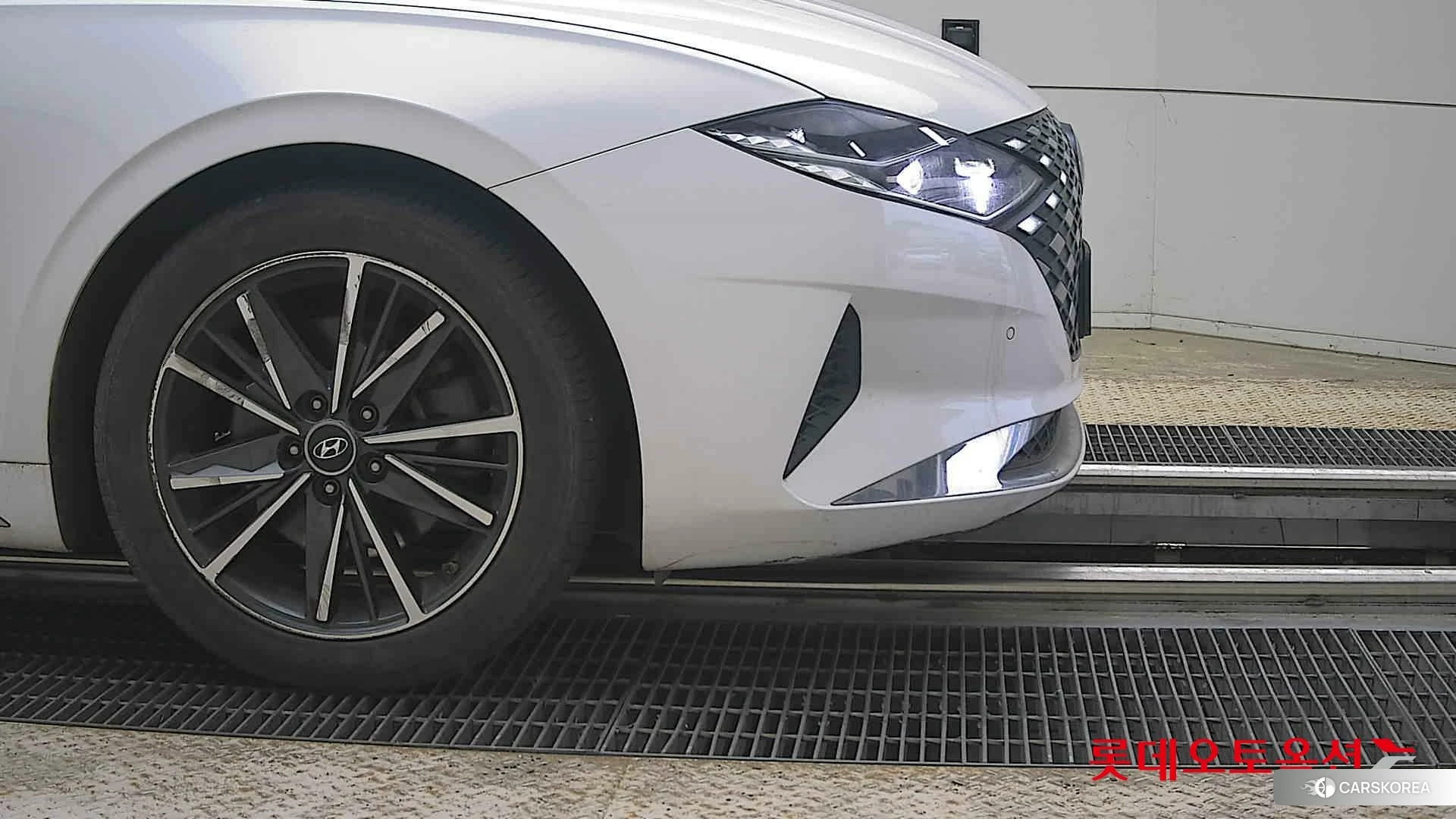 Hyundai Grandeur id 4289423 из Кореи 15