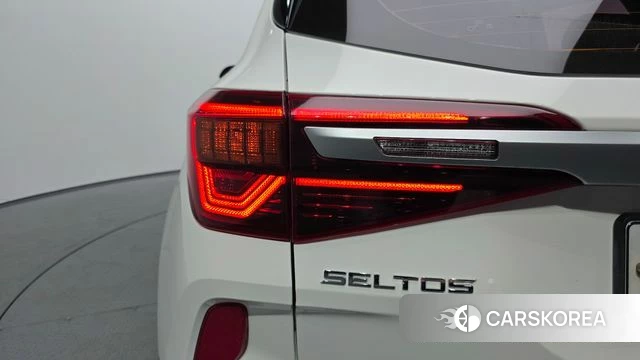 Kia Seltos id 4496239 из Кореи 15