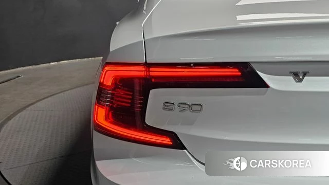 Volvo S90 id 4500396 из Кореи 15