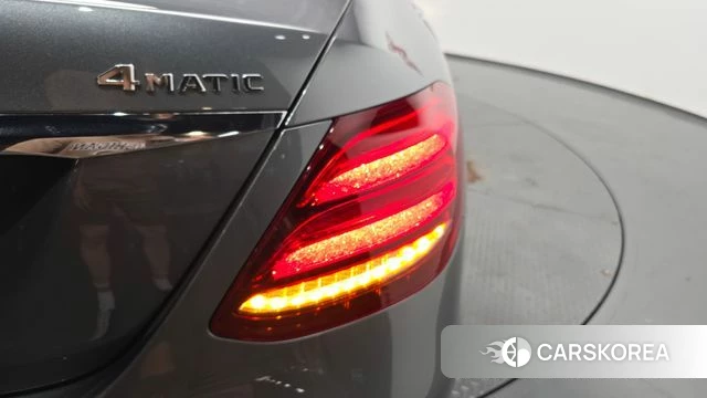 Mercedes-Benz E-Class W213 id 4459063 из Кореи 15
