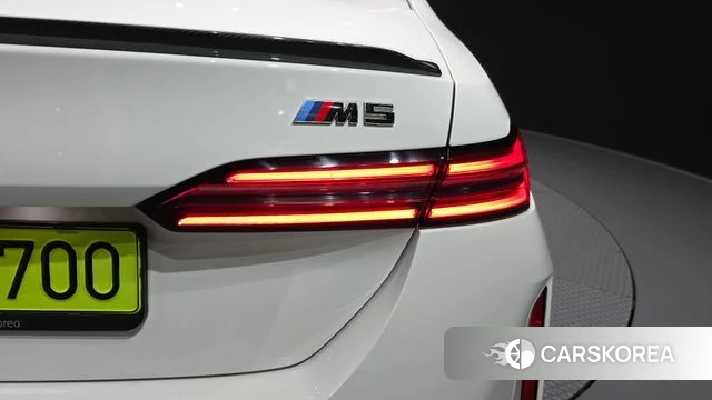BMW M5 (G90) id 4548603 из Кореи 15