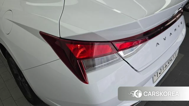 Hyundai Avante Hybrid (CN7) id 4881416 из Кореи 15