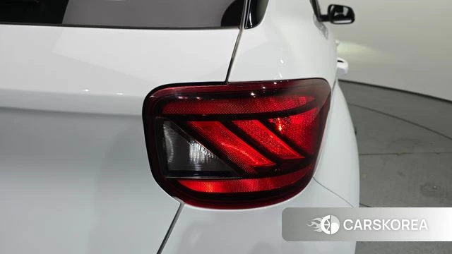 Hyundai Venue id 4500776 из Кореи 15