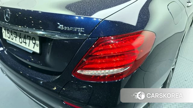 Mercedes-Benz E-Class W213 id 4196503 из Кореи 15