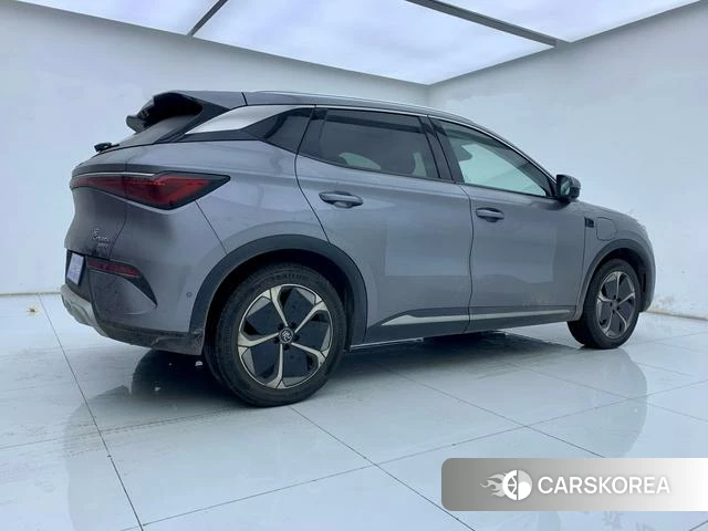 BYD Yuan PLUS id 3913615 из Китая 15