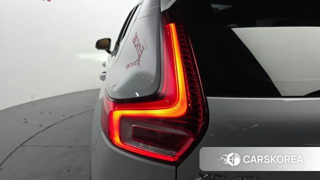 Volvo XC40 id 4580936 из Кореи 15