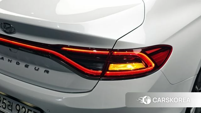 Hyundai Grandeur IG id 4430266 из Кореи 15