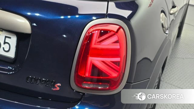 Mini Cooper S id 4768293 из Кореи 15