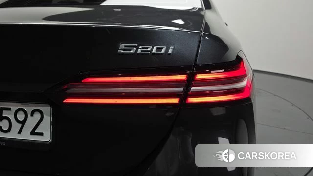 BMW 5 Series (G60) id 4408180 из Кореи 15