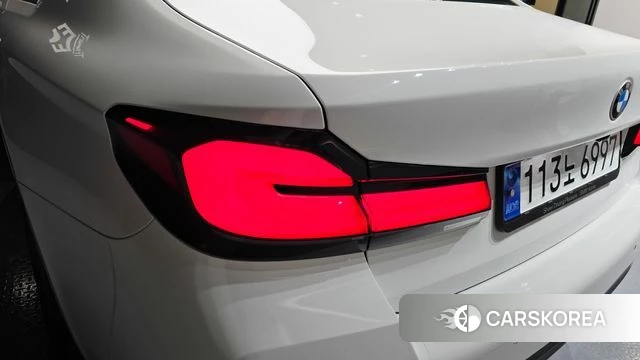 BMW 5 Series (G30) id 4243947 из Кореи 15