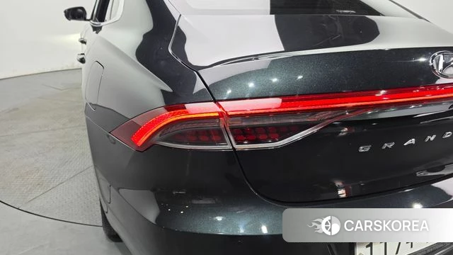 Hyundai The New Grandeur IG id 4424278 из Кореи 15