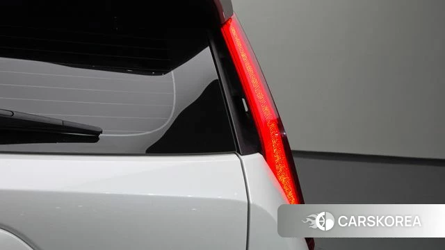 Kia Di Ol Nu Niro id 4657027 из Кореи 15