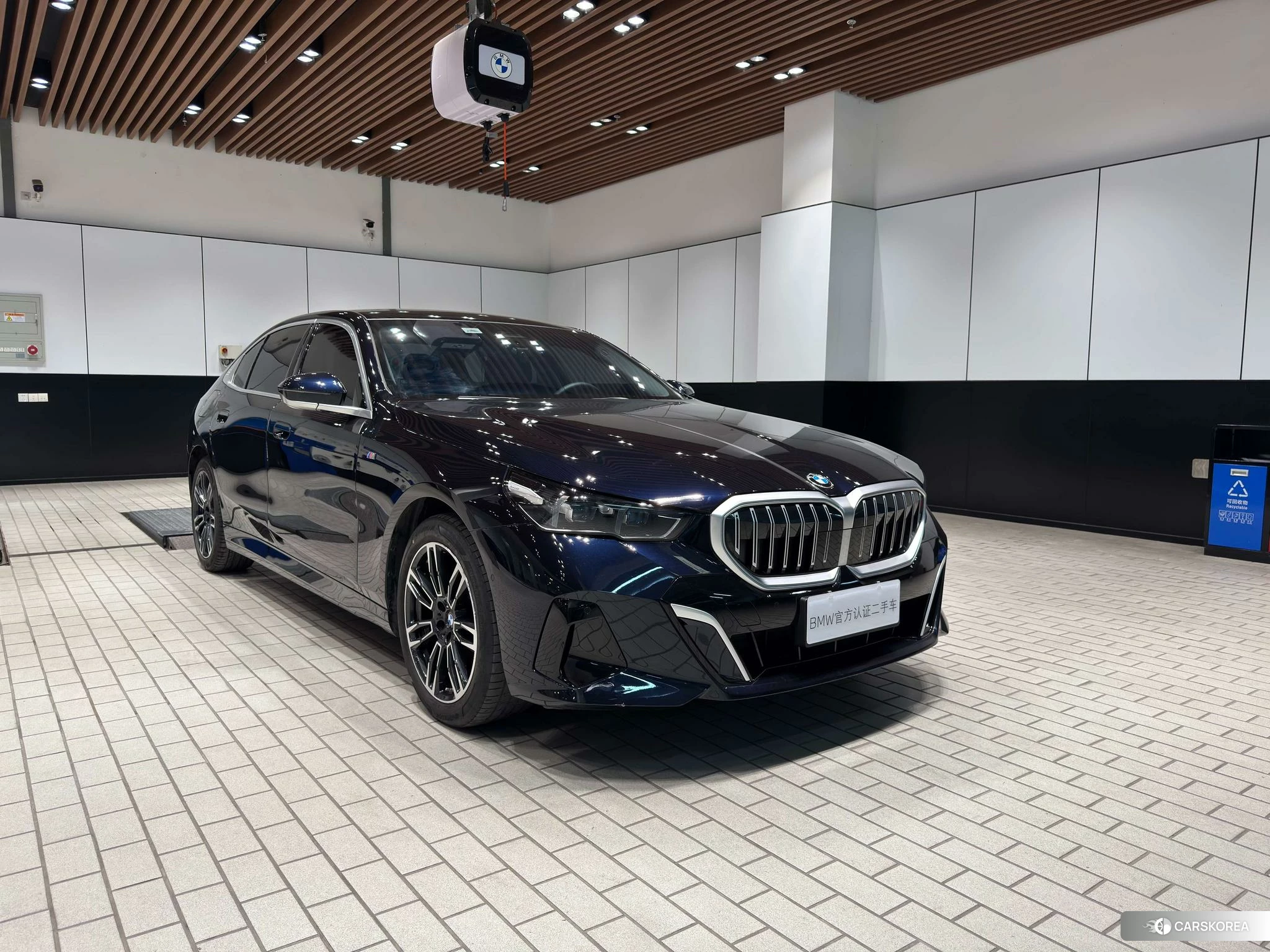 BMW 5 series id 4454674 из Китая 15