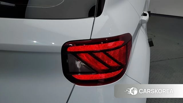 Hyundai Venue id 4625948 из Кореи 15