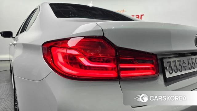 BMW 5 Series (G30) id 4836773 из Кореи 15