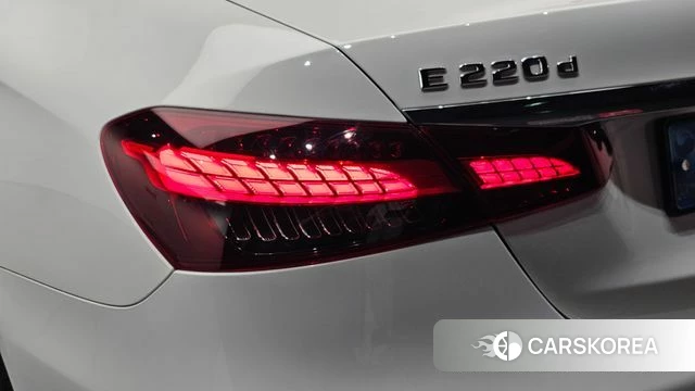 Mercedes-Benz E-Class W213 id 4671950 из Кореи 15