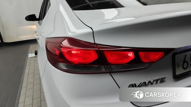 Hyundai Avante AD id 4596142 из Кореи 15