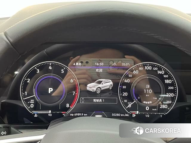 Volkswagen Touareg id 4258632 из Китая 15