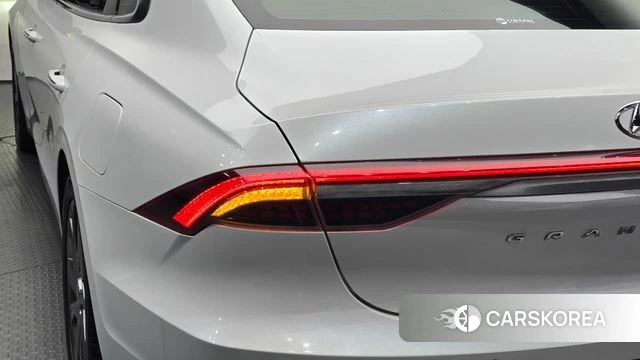 Hyundai The New Grandeur IG Hybrid id 4899950 из Кореи 15