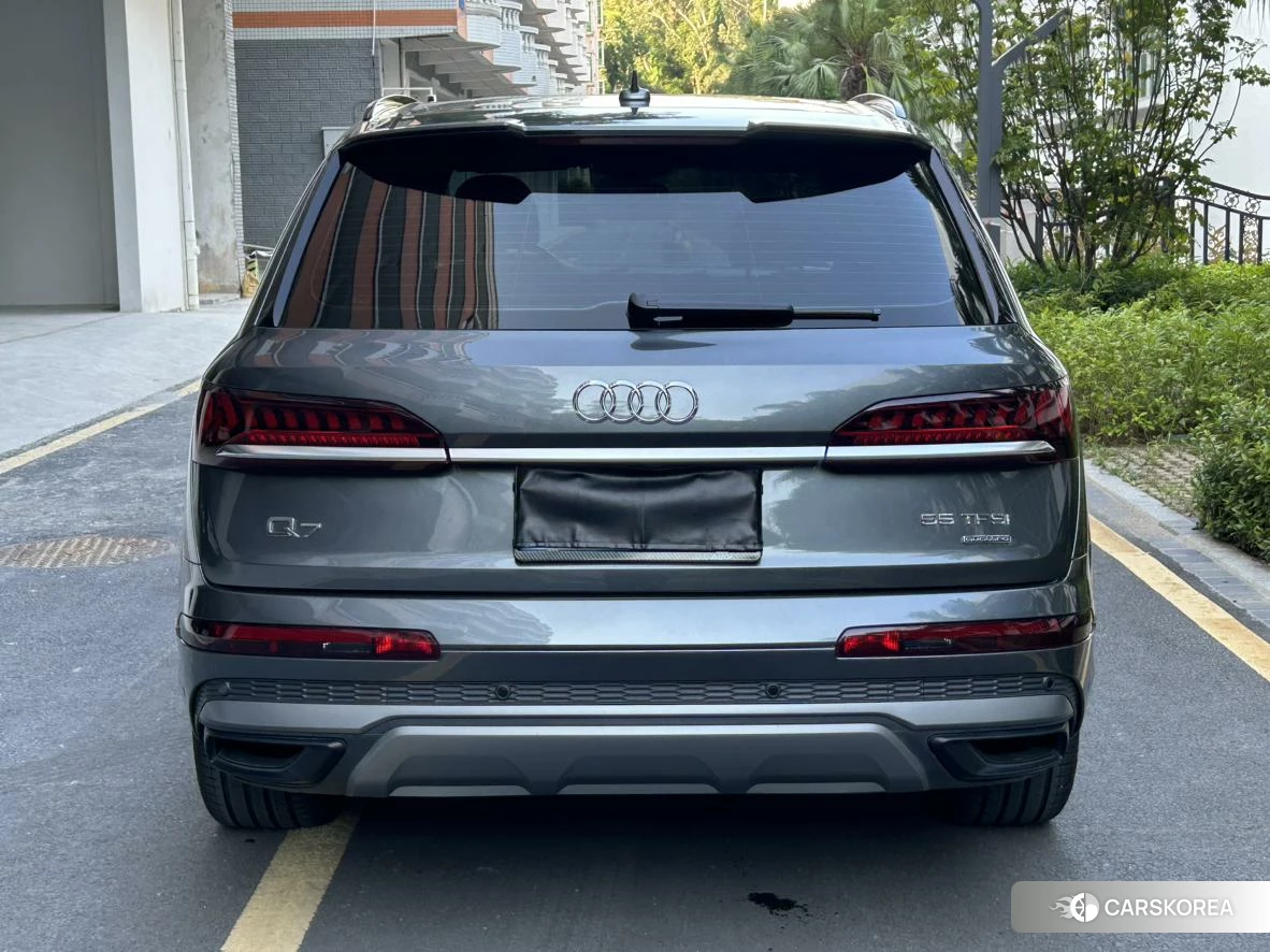 Audi Q7 id 4419540 из Китая 15