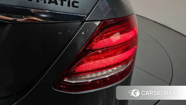 Mercedes-Benz E-Class W213 id 4785325 из Кореи 15