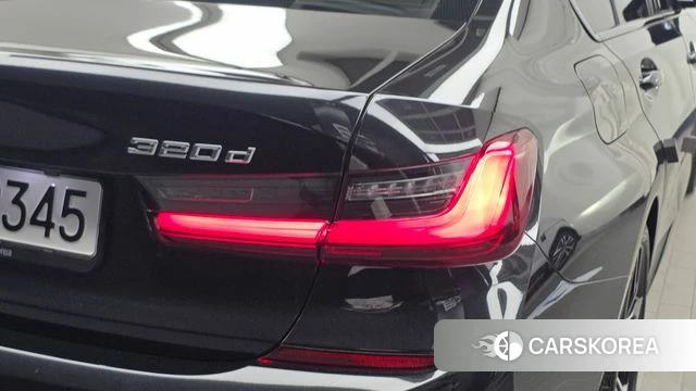 BMW 3 Series (G20) id 4670851 из Кореи 15