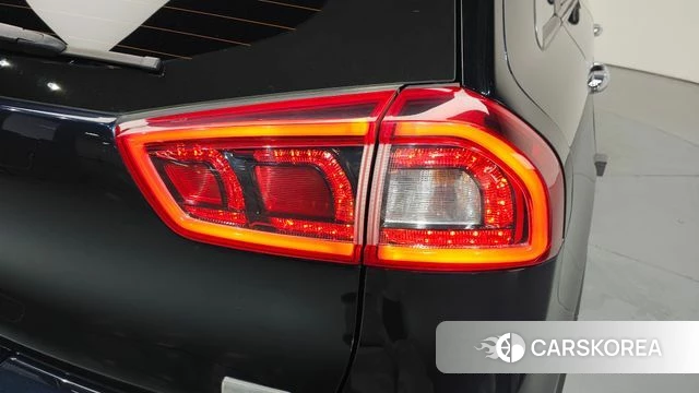 Kia Niro id 4620440 из Кореи 15