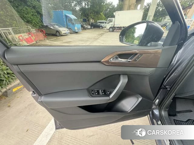Volkswagen Tuyue id 4321365 из Китая 15