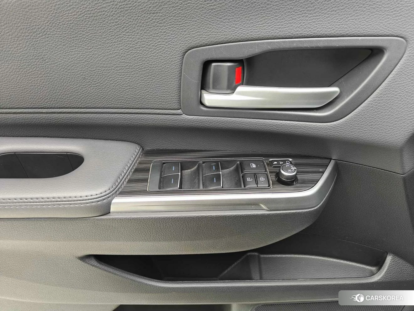 Toyota Saina id 4486604 из Китая 15