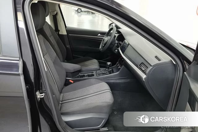Volkswagen Lavida id 4301779 из Китая 15