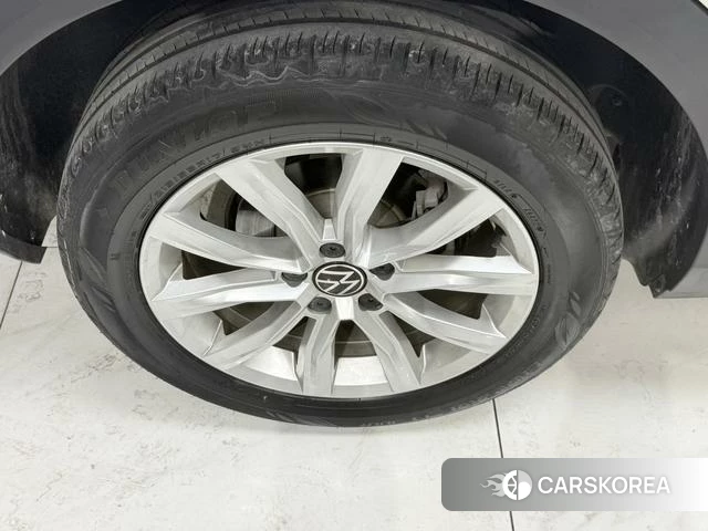 Volkswagen Exploring songs id 3908522 из Китая 15