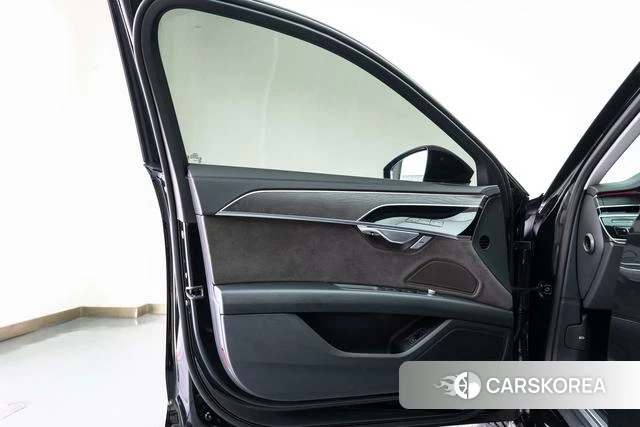 Audi A8 id 4353118 из Китая 15