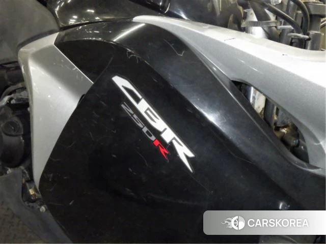Honda CBR250R id 3947397 из Японии 15