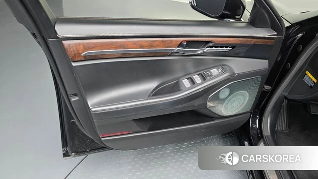 Genesis G90 id 4776047 из Кореи 15