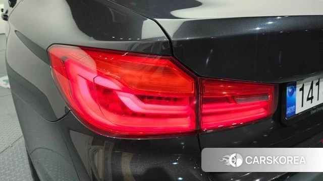 BMW 5 Series (G30) id 4551458 из Кореи 14