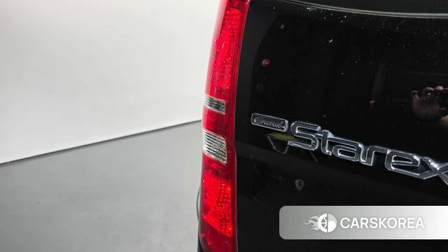 Hyundai The New Grand Starex id 4693988 из Кореи 15