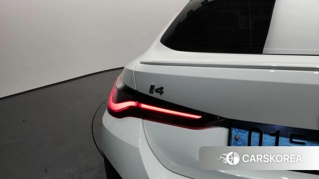 BMW i4 id 4354887 из Кореи 15
