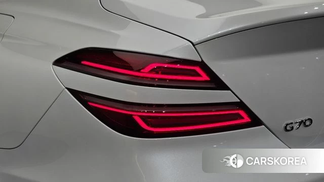 Genesis The New G70 id 4495570 из Кореи 15