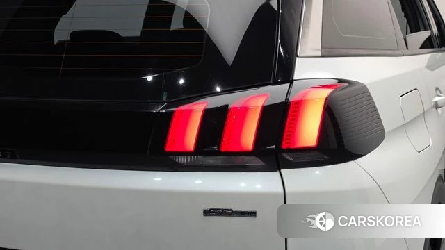 Peugeot 5008 second generation id 4698254 из Кореи 15
