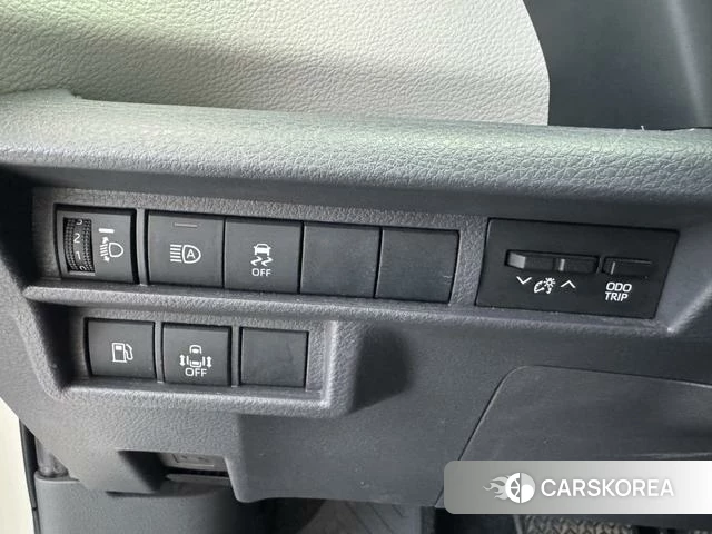 Toyota Saina id 4273623 из Китая 15