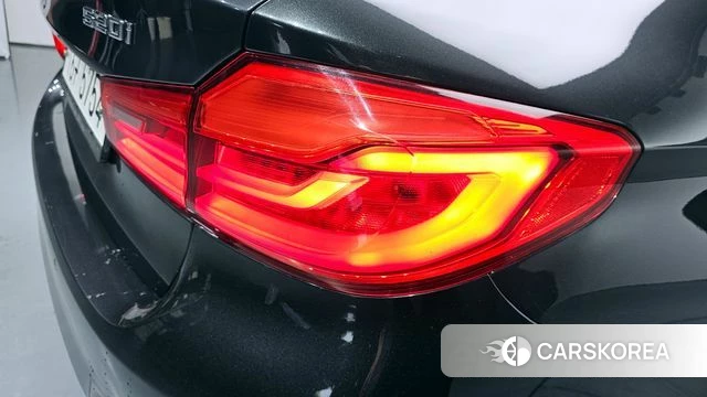 BMW 5 Series (G30) id 4251274 из Кореи 15