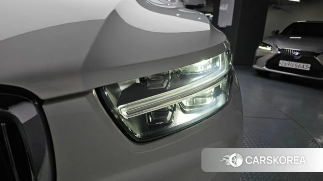 Volvo XC40 id 4784465 из Кореи 15