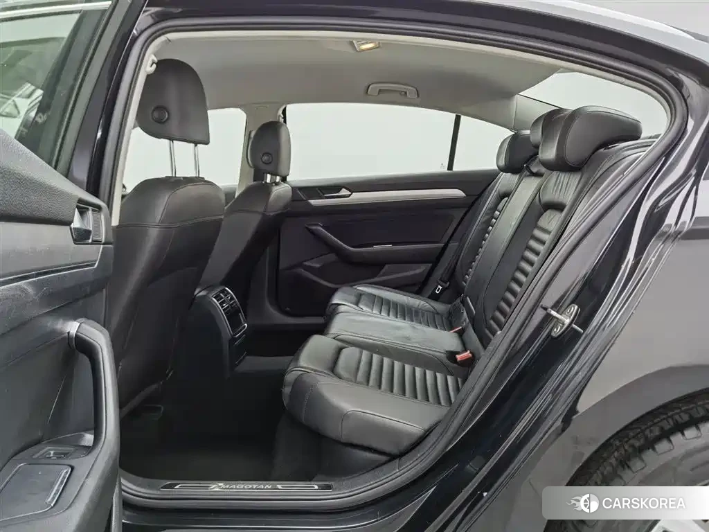 Volkswagen Magotan id 4548110 из Китая 15