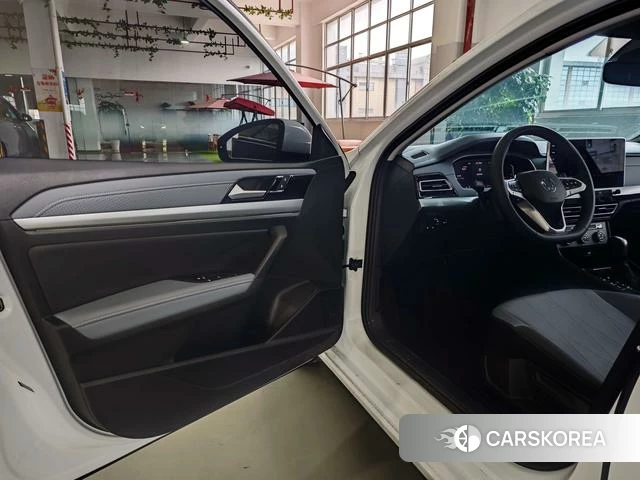Volkswagen Lavida id 4240597 из Китая 15