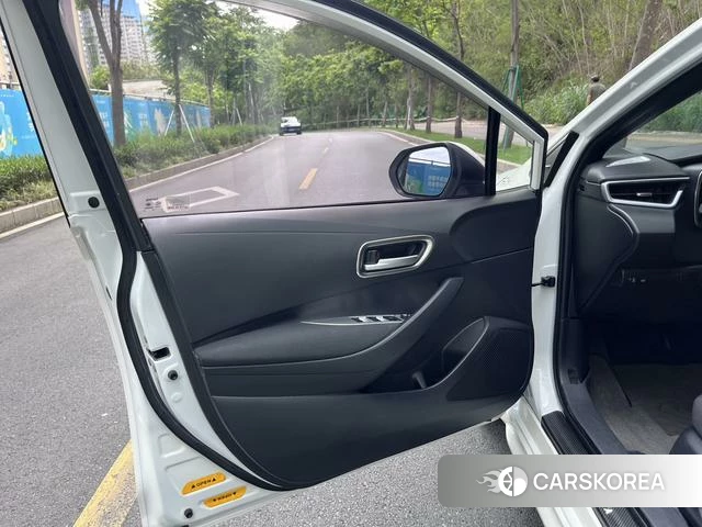 Toyota Lei Ling id 4212981 из Китая 15