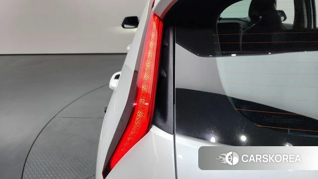 Kia Di Ol Nu Niro id 4343720 из Кореи 15